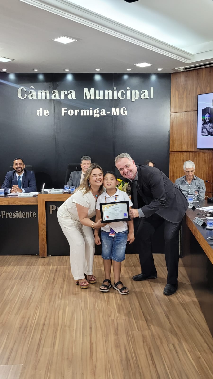 WhatsApp Image 2025-12-23 at 09.37.33 (1).jpeg