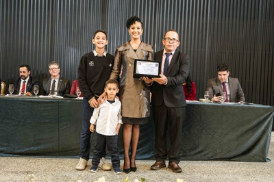 Cidadão Honorário _ Édna Jardim dos Reis.02.jpg