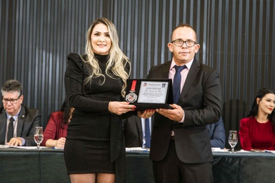 Honra ao Mérito_ Taiz Cristina da Silva.02.jpg