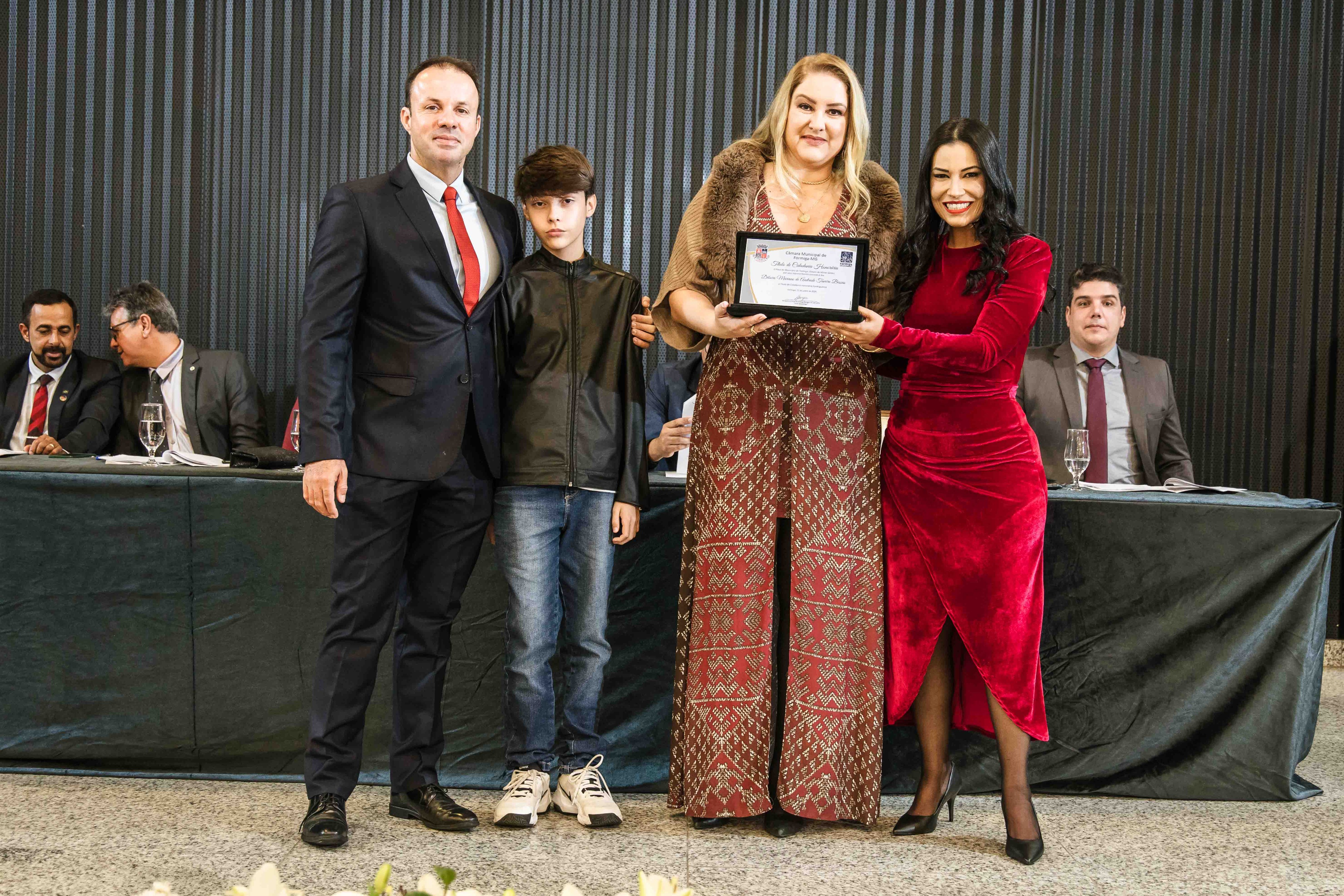Cidadã Honorária - Débora Mariano de Andrade Taveira Bessas.02.jpg