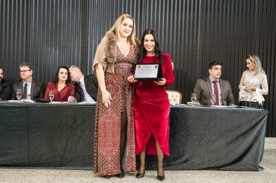 Cidadã Honorária - Débora Mariano de Andrade Taveira Bessas.jpg