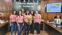 Câmara de Formiga aprova criação da Comenda “Amor Incondicional” para homenagear familiares que atuam em defesa das famílias atípicas