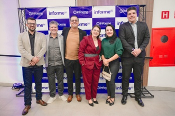 Câmara Municipal prestigia lançamento da Informe TV, novo canal multiplataforma de Formiga Câmara Municipal prestigia lançamento da Informe TV, novo canal multiplataforma de Formiga