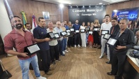 Homenagem a esportistas com a Comenda Henrique Frade 
