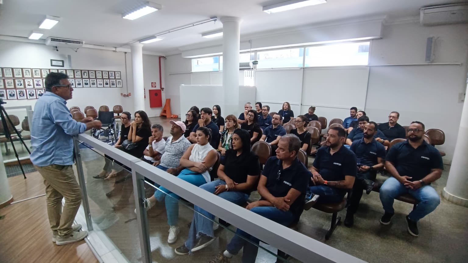 Presidente da Câmara se reúne com servidores para tratar de valorização, boas práticas e trabalho em equipe