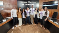 Seminário de Fibromialgia Lota Plenário da Câmara Municipal e Marca Avanço no Acolhimento aos Portadores da Doença